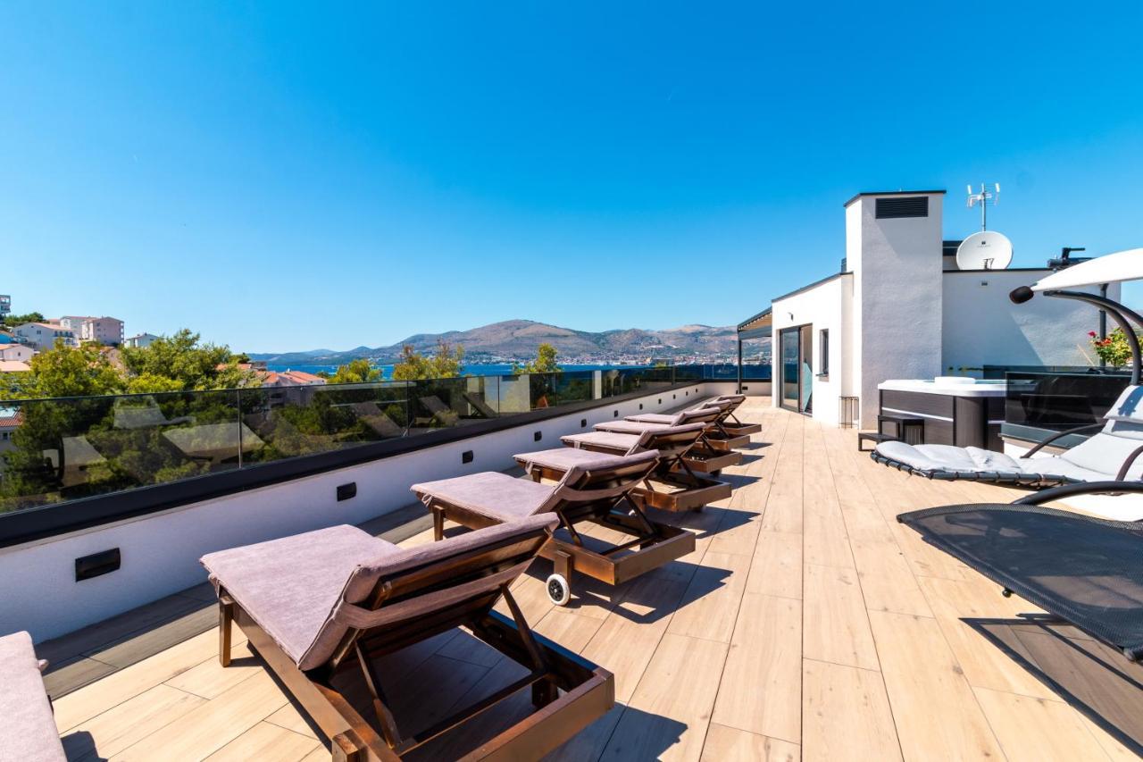 Beach Villa Valentina Trogir Exterior photo