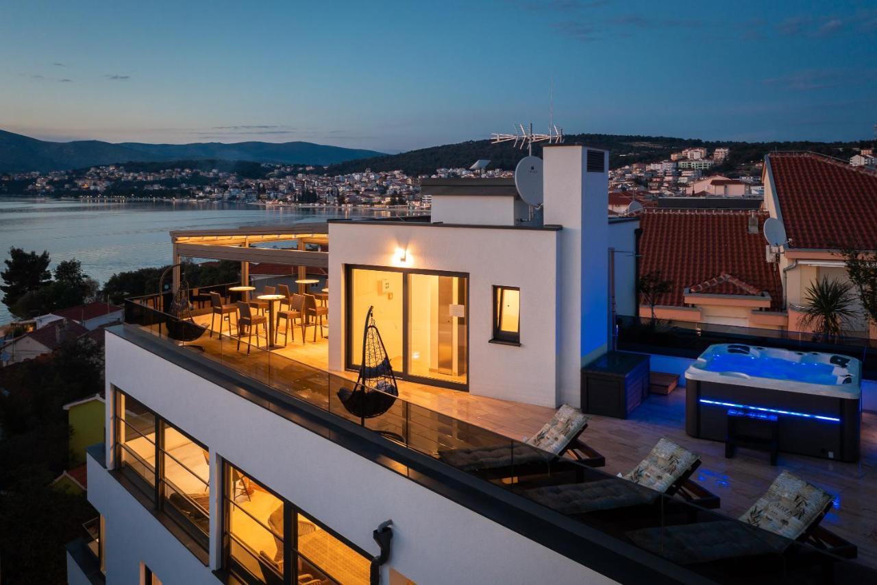 Beach Villa Valentina Trogir Exterior photo