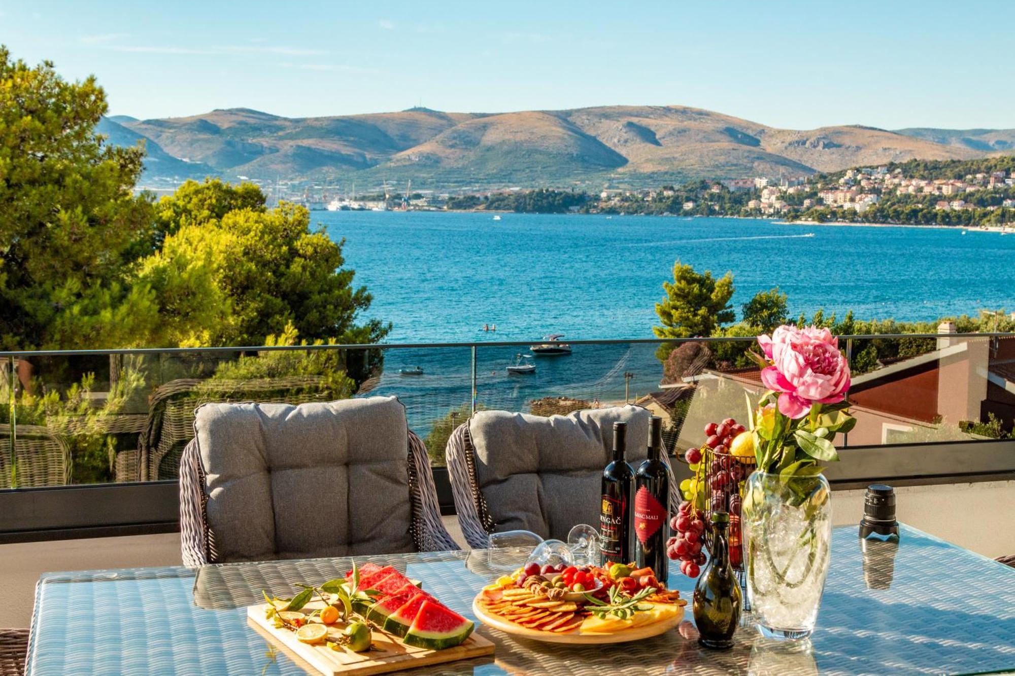 Beach Villa Valentina Trogir Room photo